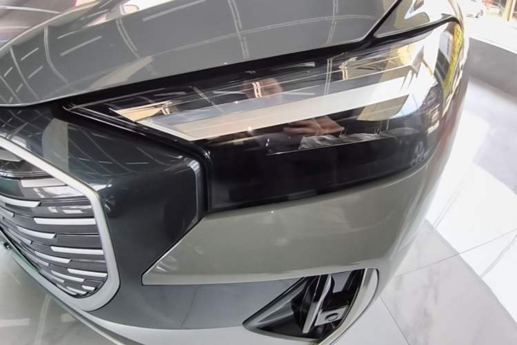 Used Audi Q4 e-tron 2024 40 e-tron Boundary Edition Left Front Headlight