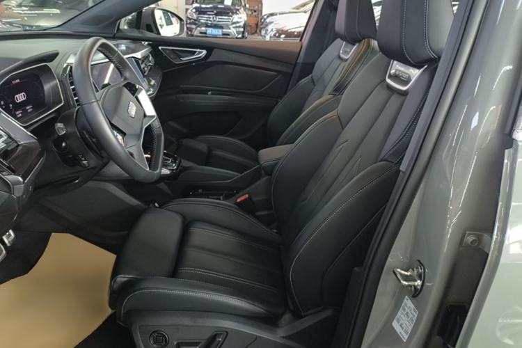 Used Audi Q4 e-tron 2024 40 e-tron Boundary Edition Left Front Seat