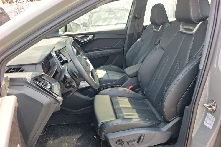 Used Audi Q4 e-tron 2024 40 e-tron Boundary Edition Left Front Seat