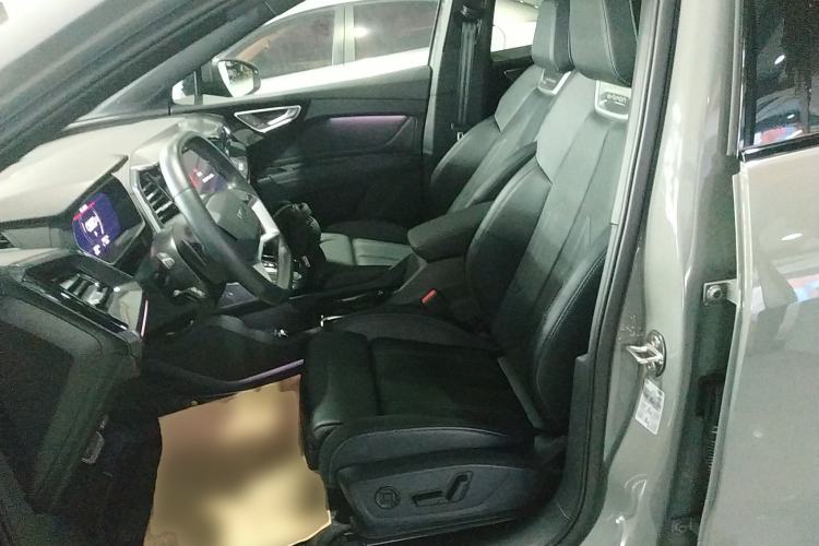 Used Audi Q4 e-tron 2024 50 e-tron quattro Creation Edition Midnight Left Front Seat