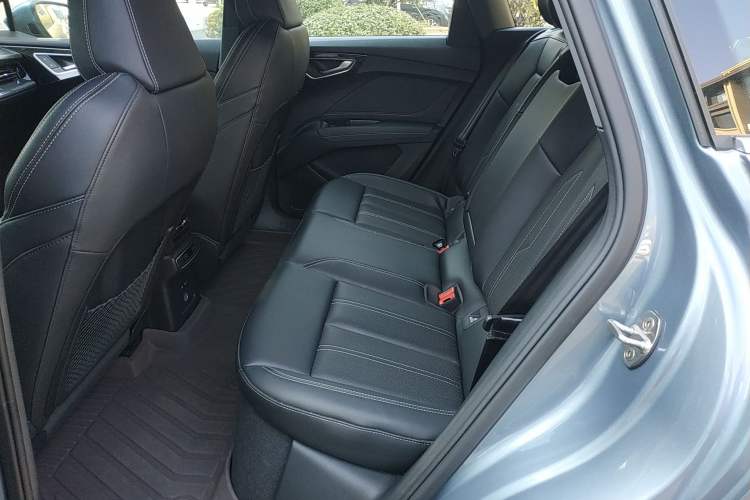 Used Audi Q4 e-tron 2024 40 e-tron Boundary Edition Left Rear Seat