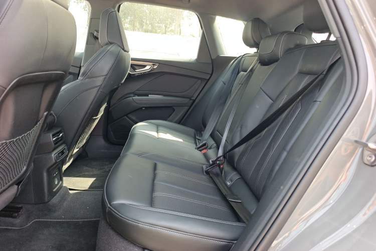 Used Audi Q4 e-tron 2024 40 e-tron Boundary Edition Left Rear Seat