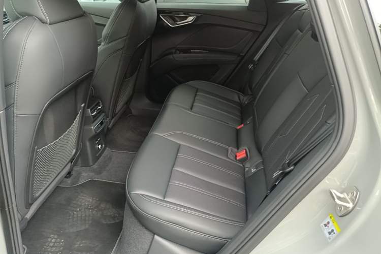 Used Audi Q4 e-tron 2024 50 e-tron quattro Creation Edition Midnight Left Rear Seat