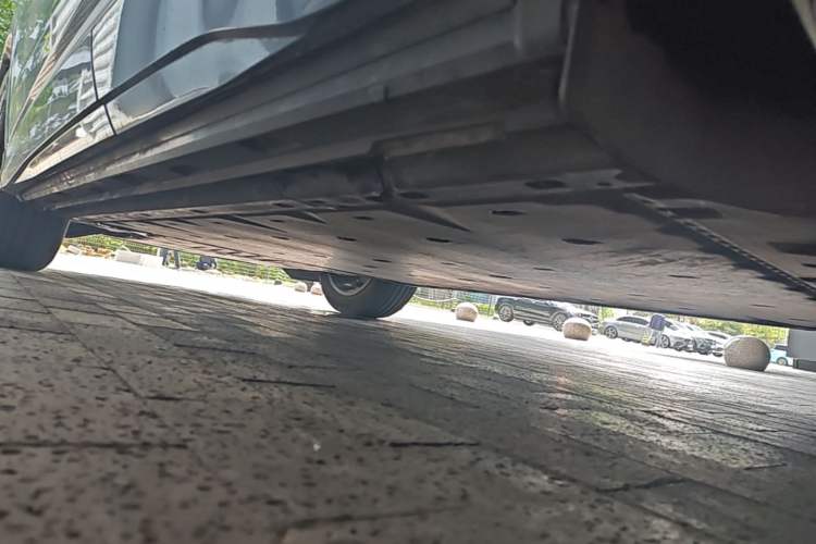 Used Audi Q4 e-tron 2024 40 e-tron Adventure Edition Left Side Sill
