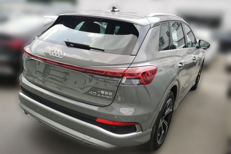 Used Audi Q4 e-tron 2024 40 e-tron Boundary Edition Rear Right 45 Deg