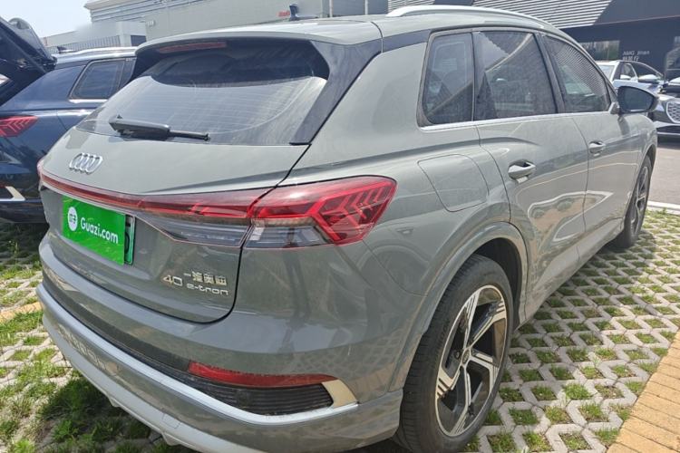 Used Audi Q4 e-tron 2024 40 e-tron Boundary Edition Rear Right 45 Deg