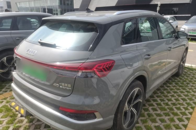 Used Audi Q4 e-tron 2024 40 e-tron Boundary Edition Rear Right 45 Deg