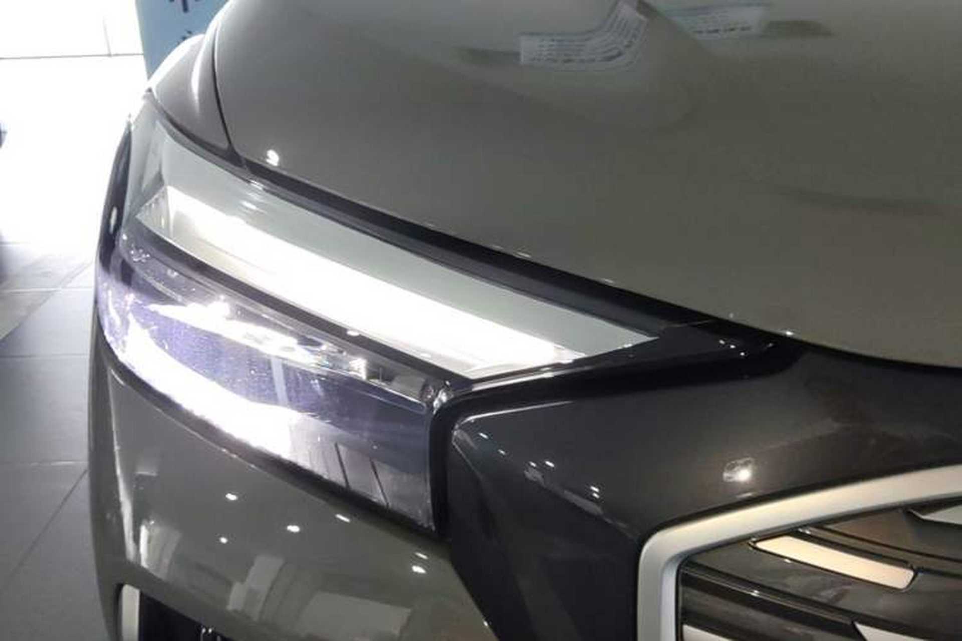 Used Audi Q4 e-tron 2024 40 e-tron Boundary Edition Right Front Headlight