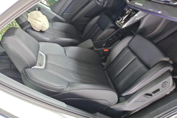 Used Audi Q4 e-tron 2024 40 e-tron Boundary Edition Right Front Seat