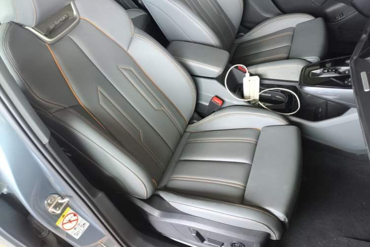 Used Audi Q4 e-tron 2024 40 e-tron Boundary Edition Right Front Seat