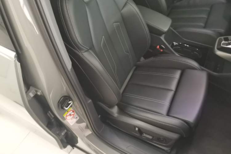 Used Audi Q4 e-tron 2024 40 e-tron Adventure Edition Right Front Seat