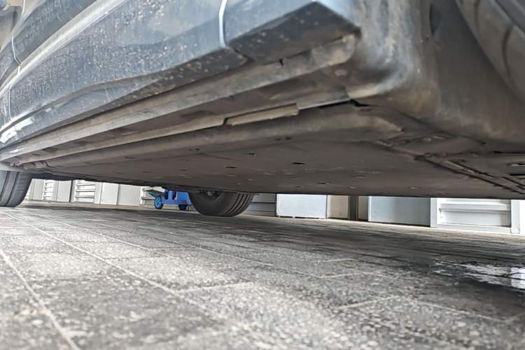 Used Audi Q4 e-tron 2024 40 e-tron Adventure Edition Right Side Sill