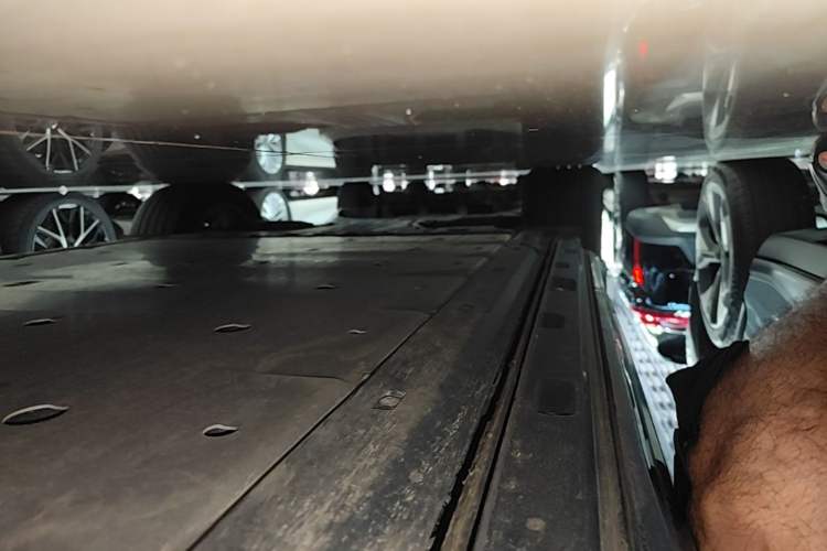 Used Audi Q4 e-tron 2024 40 e-tron Adventure Edition Right Side Sill
