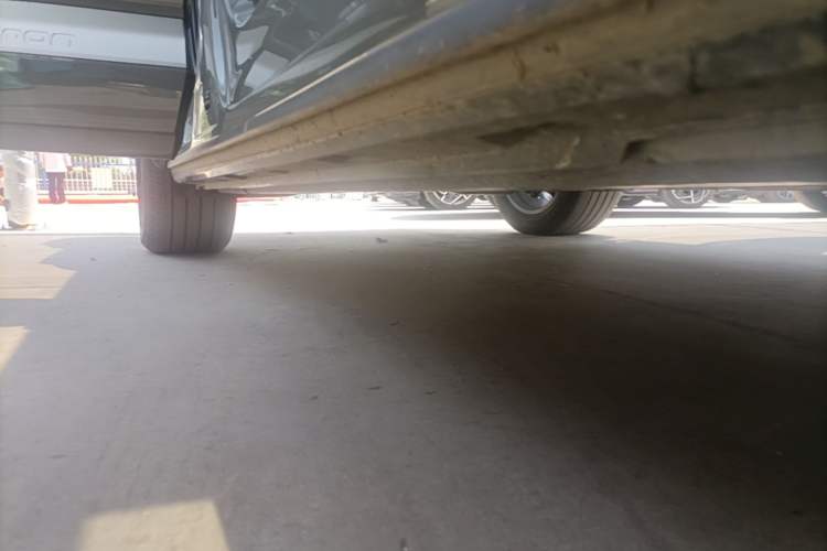 Used Audi Q4 e-tron 2024 40 e-tron Adventure Edition Right Side Sill