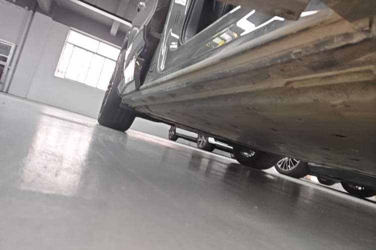Used Audi Q4 e-tron 2024 40 e-tron Boundary Edition Right Side Sill