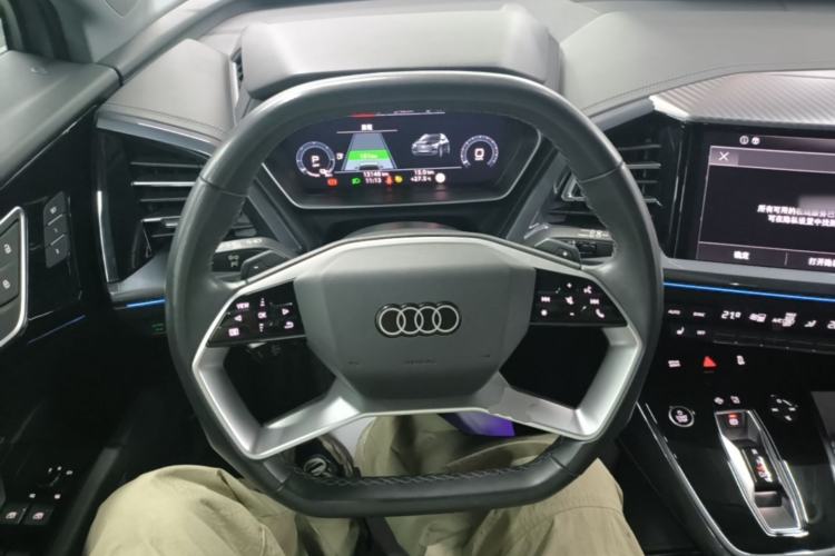 Used Audi Q4 e-tron 2024 40 e-tron Boundary Edition Steering Wheel