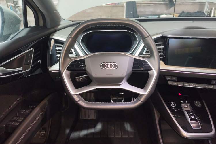 Used Audi Q4 e-tron 2024 40 e-tron Adventure Edition Steering Wheel