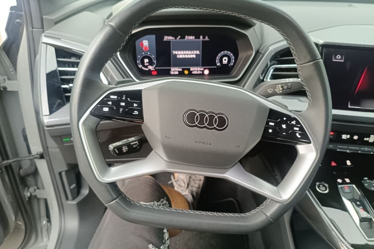 Used Audi Q4 e-tron 2024 50 e-tron quattro Creation Edition Midnight Steering Wheel