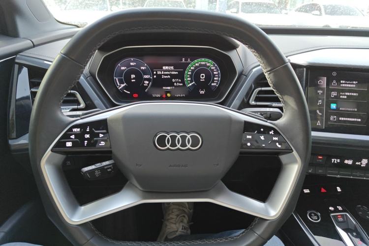 Used Audi Q4 e-tron 2024 40 e-tron Boundary Edition Steering Wheel