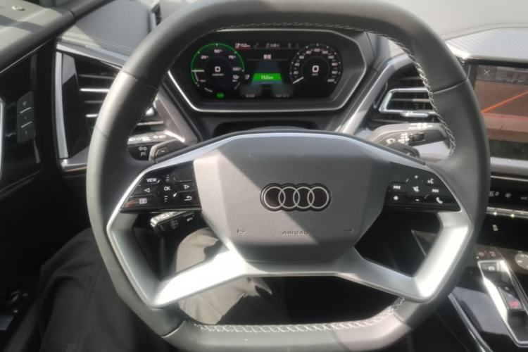 Used Audi Q4 e-tron 2024 40 e-tron Boundary Edition Steering Wheel