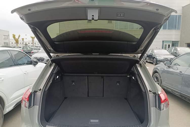 Used Audi Q4 e-tron 2024 40 e-tron Boundary Edition Trunk