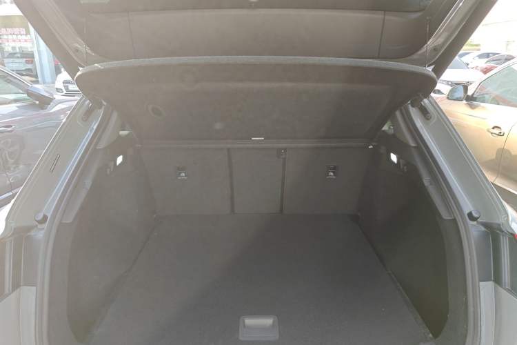 Used Audi Q4 e-tron 2024 40 e-tron Boundary Edition Trunk