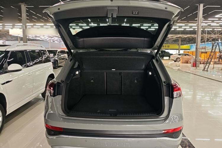 Used Audi Q4 e-tron 2024 40 e-tron Boundary Edition Trunk