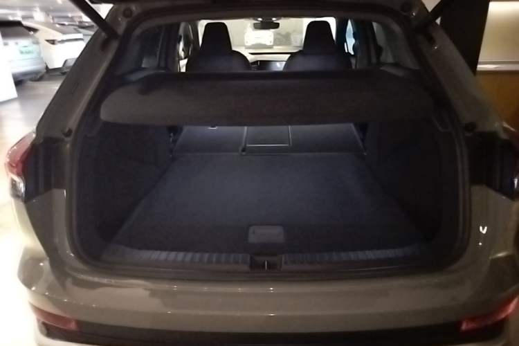 Used Audi Q4 e-tron 2024 40 e-tron Adventure Edition Trunk