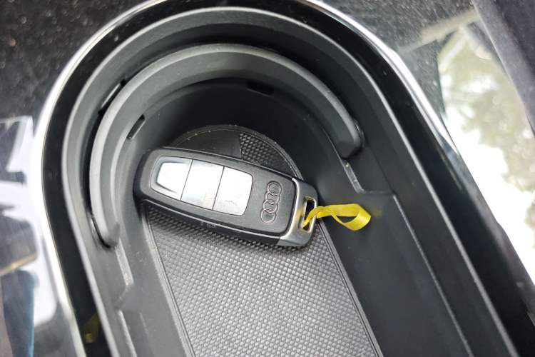 Used Audi Q4 e-tron 2024 40 e-tron Boundary Edition Vehicle Key