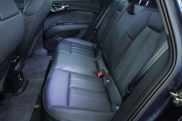 Used Audi Q4 e-tron 2024 40 e-tron Boundary Edition Left Rear Seat