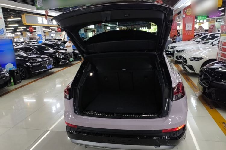 Used Audi Q4 e-tron 2024 40 e-tron Boundary Edition Trunk