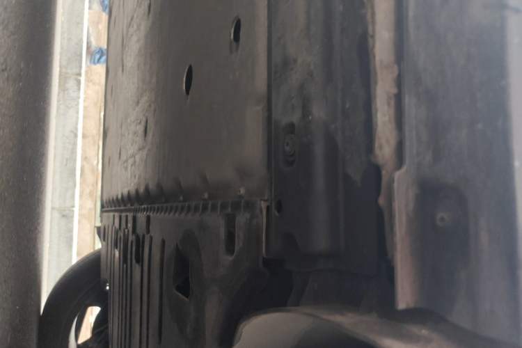 Used Audi Q4 e-tron 2024 40 e-tron Boundary Edition Chassis Rear Left