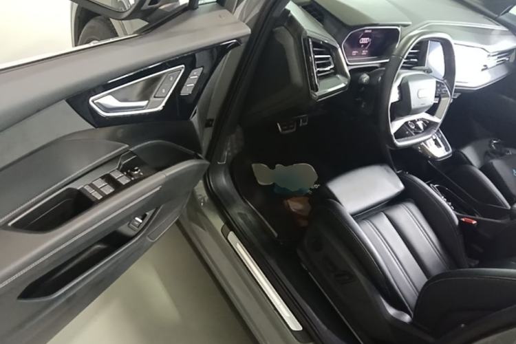 Used Audi Q4 e-tron 2024 40 e-tron Boundary Edition Driver Seat