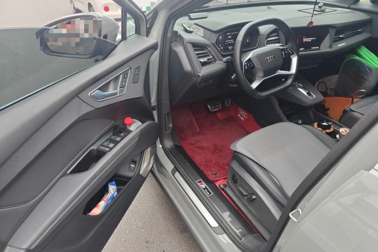 Used Audi Q4 e-tron 2024 40 e-tron Boundary Edition Driver Seat
