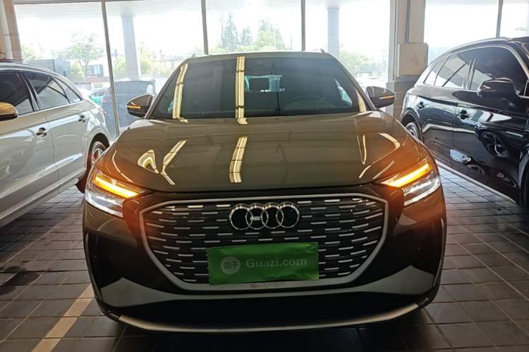 Used Audi Q4 e-tron 2024 40 e-tron Boundary Edition Front