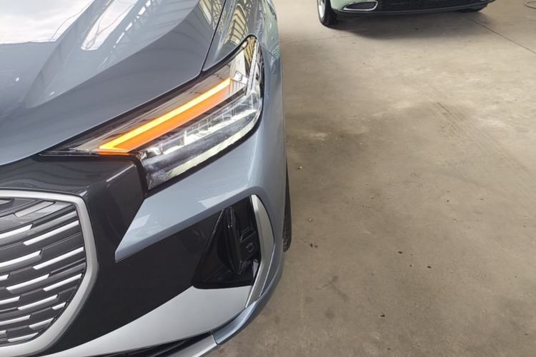 Used Audi Q4 e-tron 2024 40 e-tron Boundary Edition Left Front Headlight