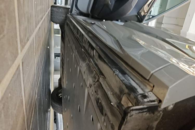 Used Audi Q4 e-tron 2024 40 e-tron Boundary Edition Left Side Sill