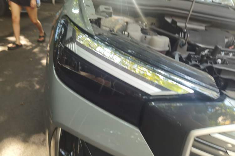 Used Audi Q4 e-tron 2024 40 e-tron Adventure Edition Right Front Headlight