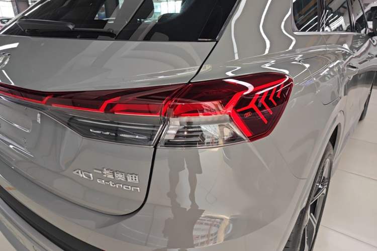 Used Audi Q4 e-tron 2024 40 e-tron Boundary Edition Right Rear Taillight