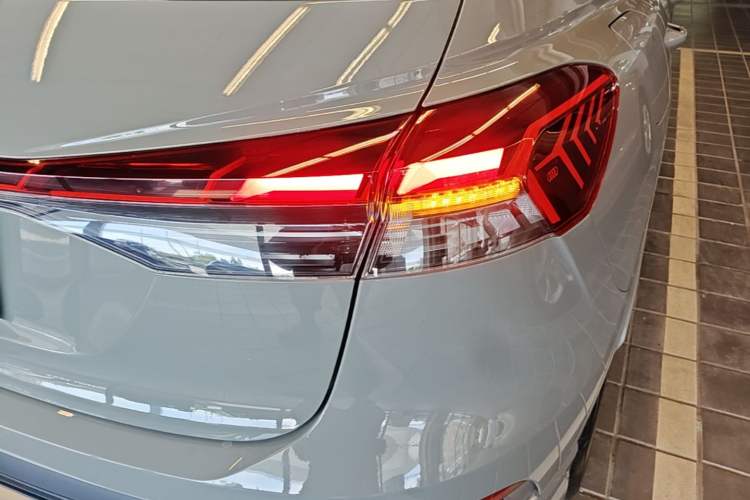 Used Audi Q4 e-tron 2024 40 e-tron Boundary Edition Right Rear Taillight