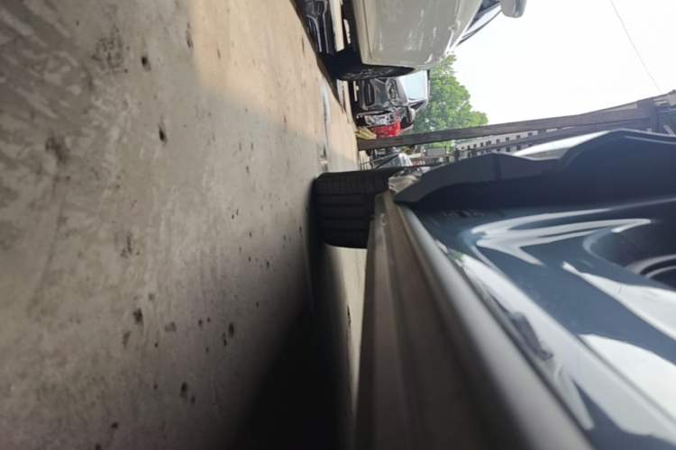 Used Audi Q4 e-tron 2024 40 e-tron Boundary Edition Right Side Sill