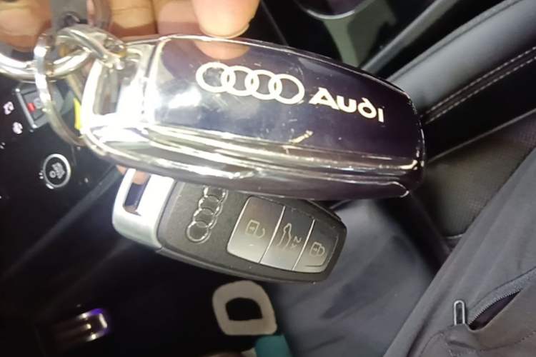 Used Audi Q4 e-tron 2024 40 e-tron Boundary Edition Vehicle Key