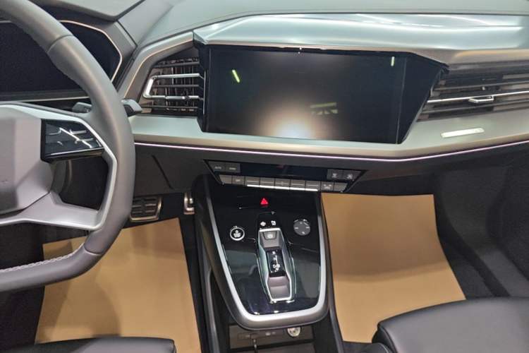 Used Audi Q4 e-tron 2024 40 e-tron Adventure Edition Audio And AC Panel