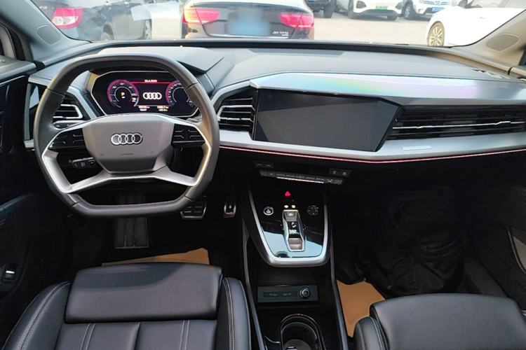 Used Audi Q4 e-tron 2024 40 e-tron Adventure Edition Center Console