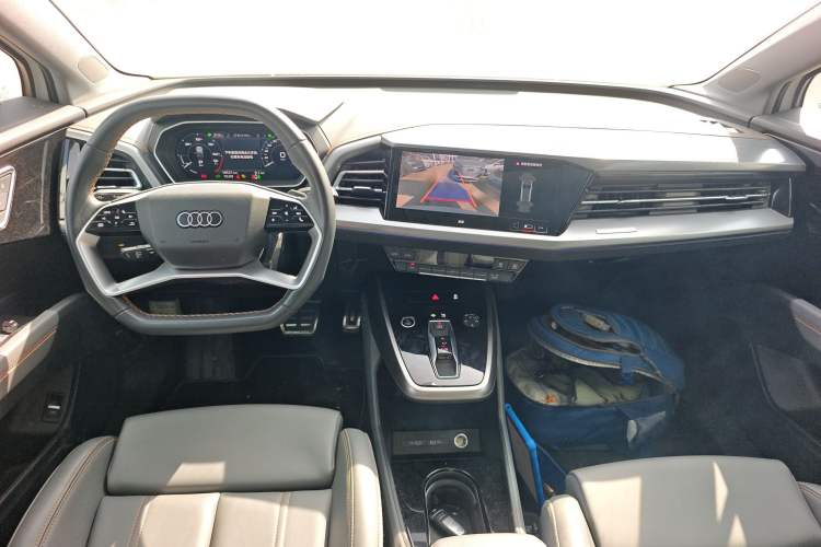 Used Audi Q4 e-tron 2024 40 e-tron Adventure Edition Center Console