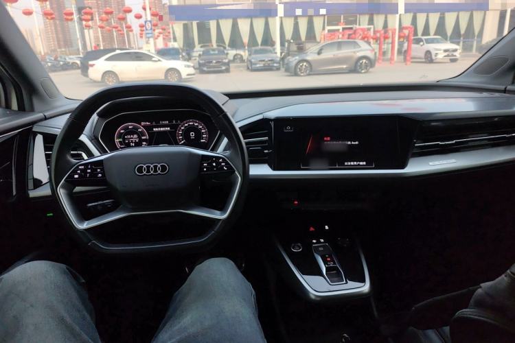 Used Audi Q4 e-tron 2024 40 e-tron Adventure Edition Center Console