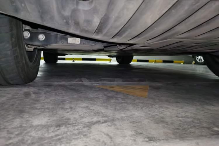 Used Audi Q4 e-tron 2024 40 e-tron Boundary Edition Chassis Rear Left