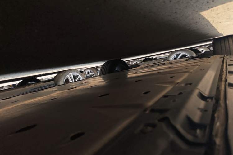 Used Audi Q4 e-tron 2024 40 e-tron Adventure Edition Chassis Rear Left