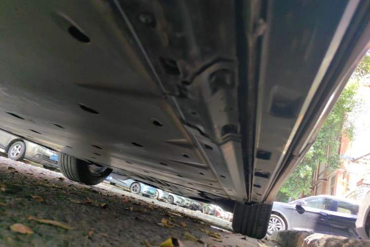 Used Audi Q4 e-tron 2024 40 e-tron Adventure Edition Chassis Rear Right