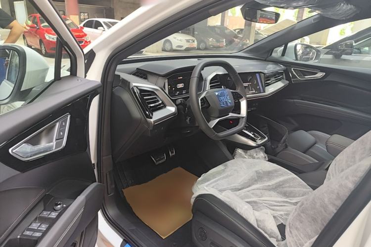Used Audi Q4 e-tron 2024 40 e-tron Adventure Edition Driver Seat